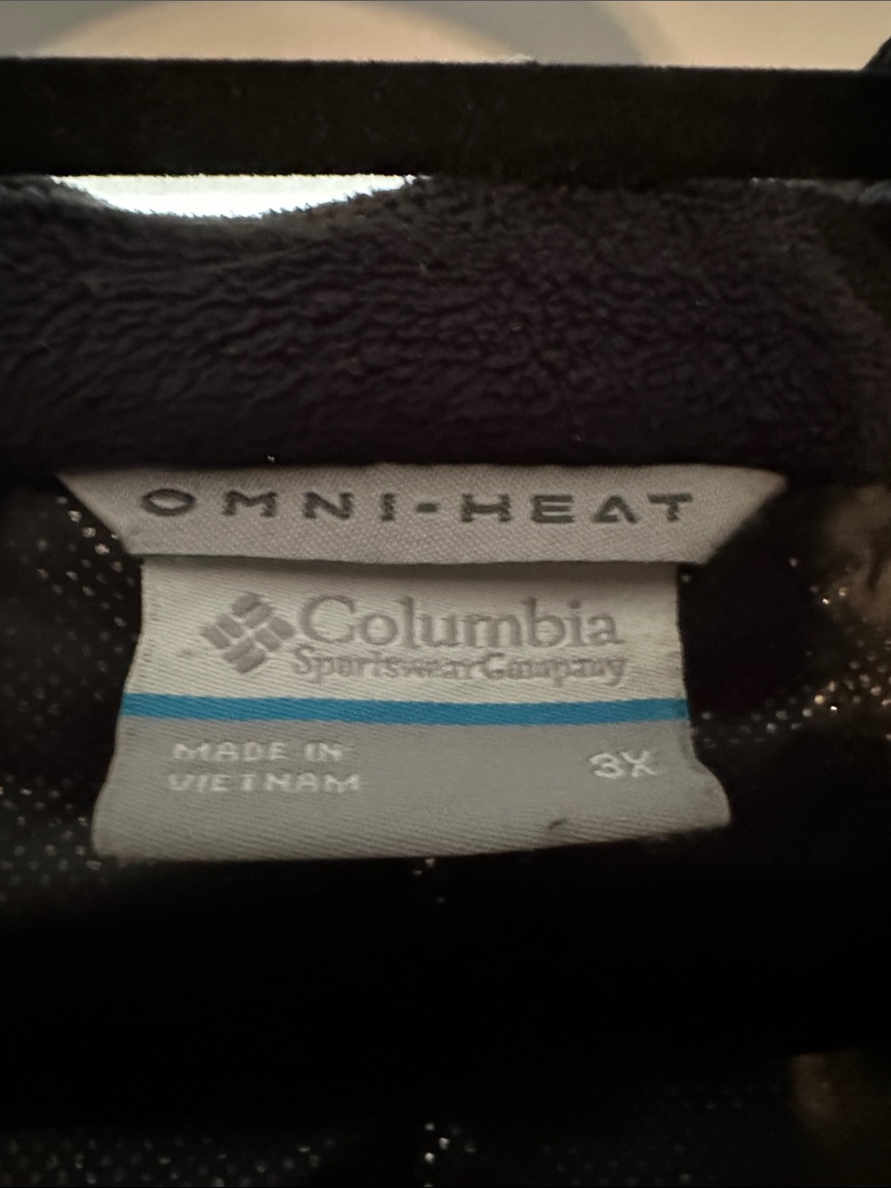 Columbia Black Quilted Hooded Puffer Jacket - Picture 4 of 5